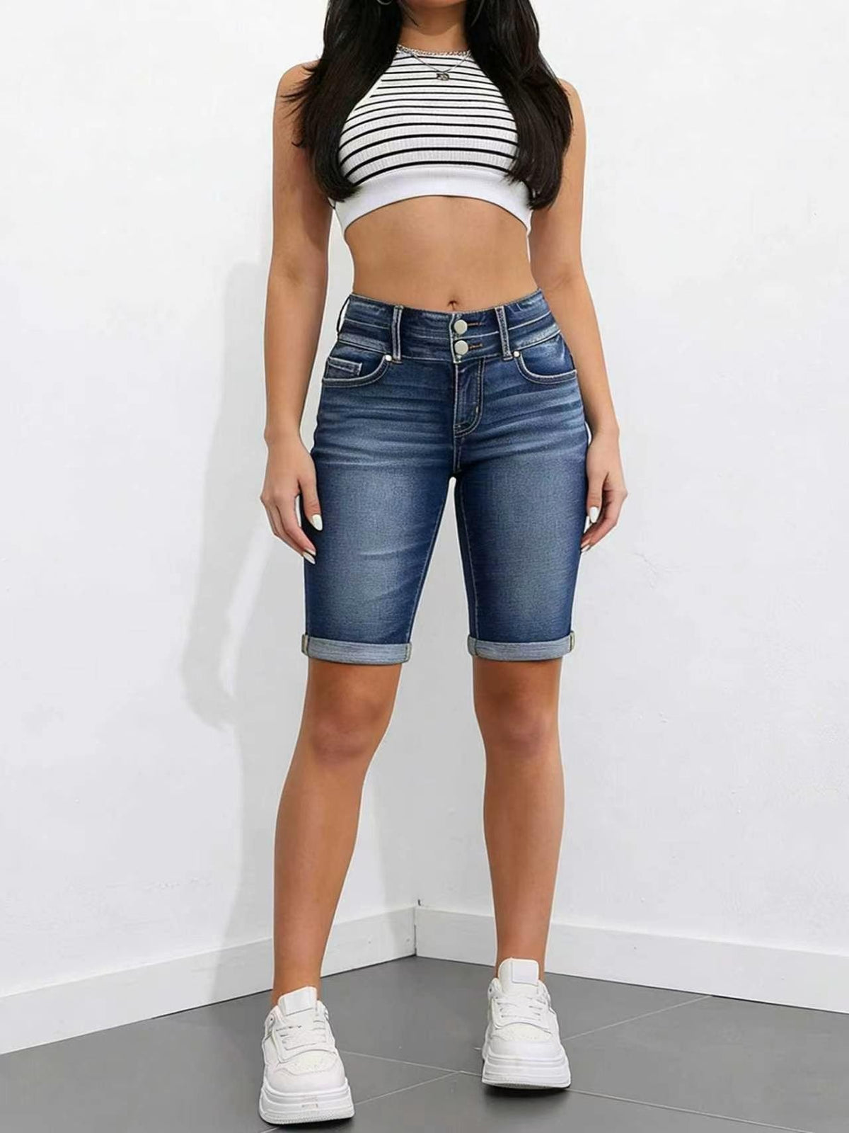 Women's Medium-Stretch Denim Jeans ¨C Style 6005