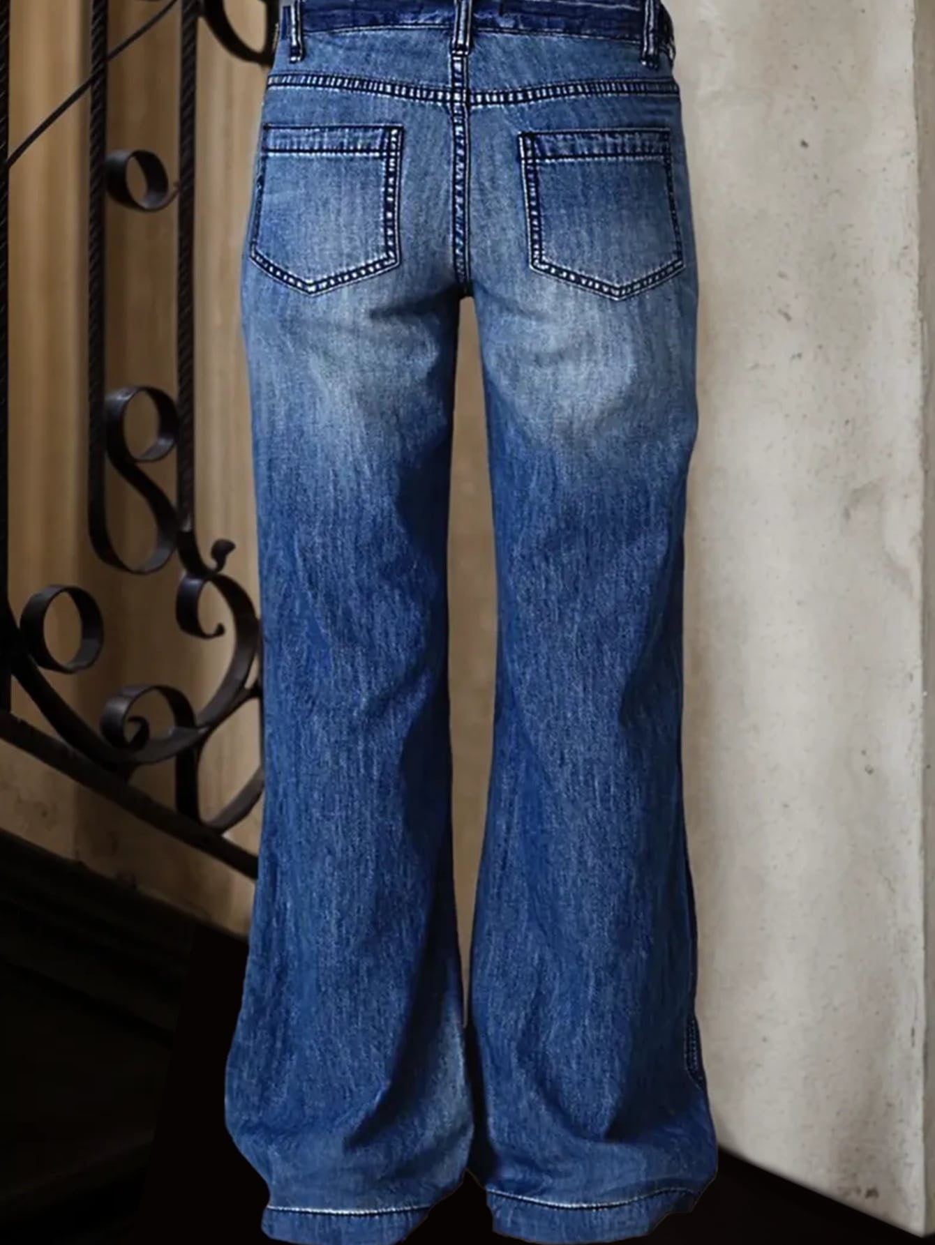 Women's Medium-Stretch Denim Jeans – QFX-2454